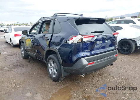 2025 Toyota Rav4 Hybrid Xle z USA, uszkodzony, nr VIN JTMRWRFV7SJ078642